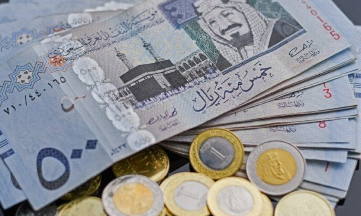 سعر الريال السعودي اليوم مقابل الجنيه المصري في البنوك المصرية بداية تعاملات الخميس تحديث صباحي