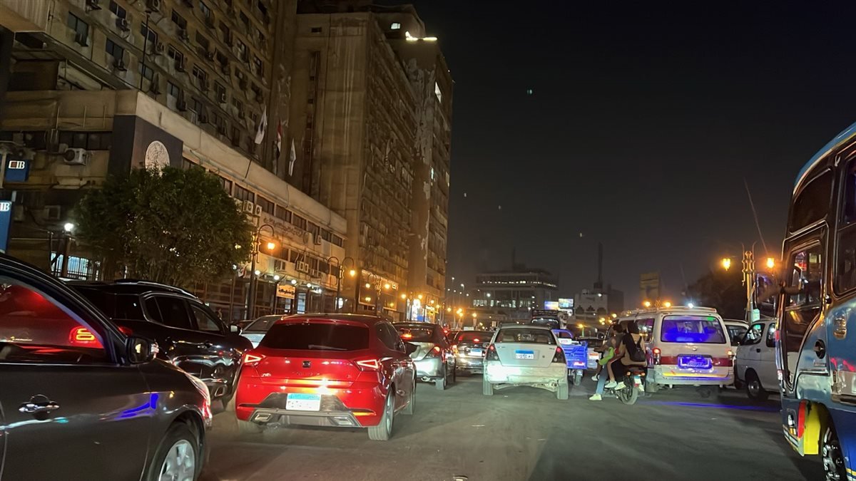 ارتباك مروري في طريق الخدمة الجديد بمخطط الشرائع بمكة بعد افتتاحه