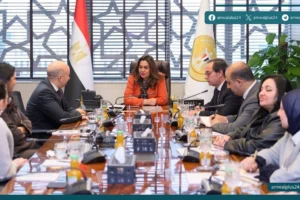 الدكتورة منال عوض